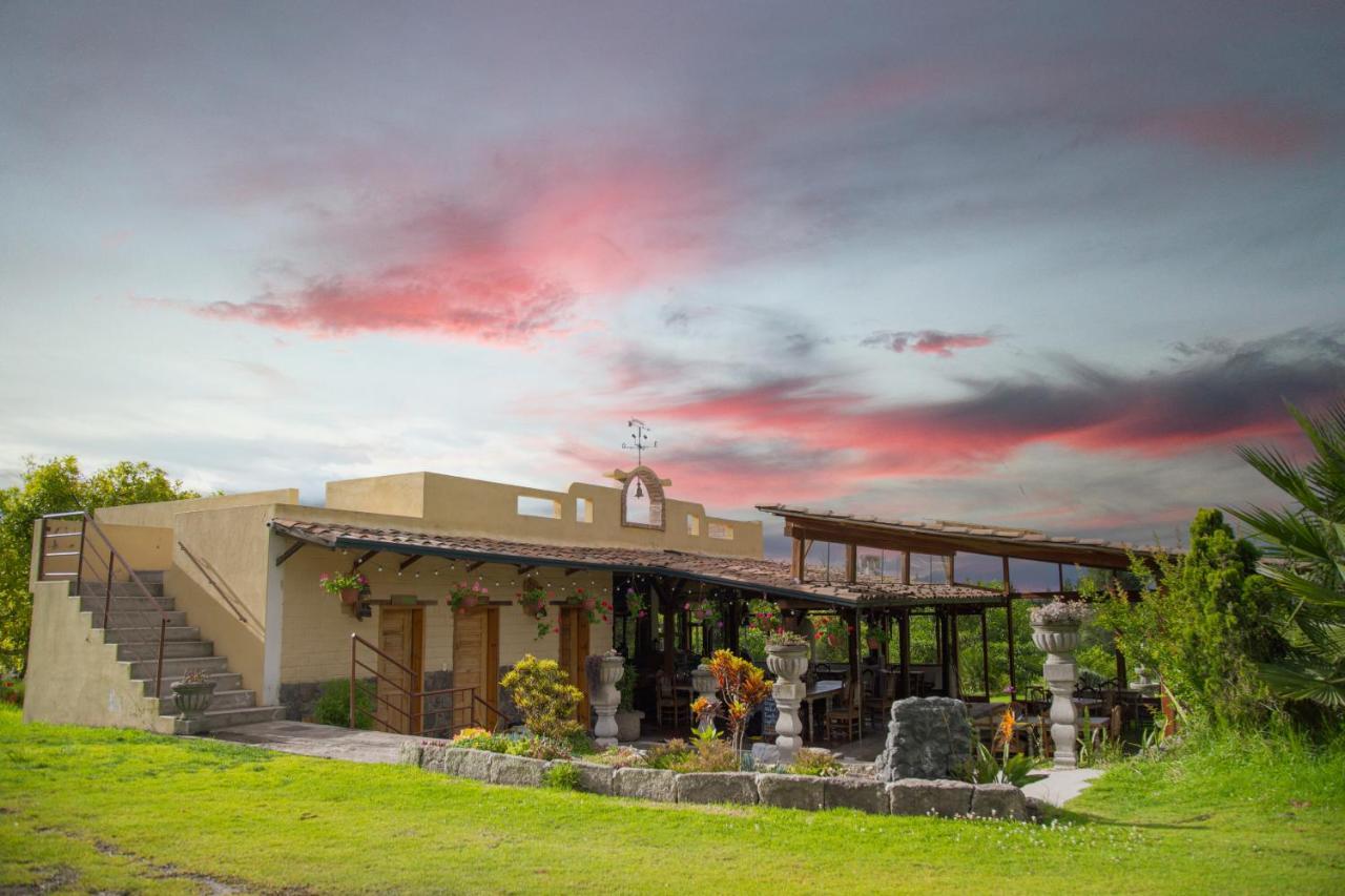 Hosteria Cananvalle Ibarra Exterior foto